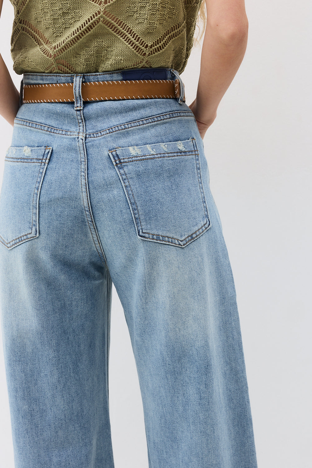 ג'ינס שיר